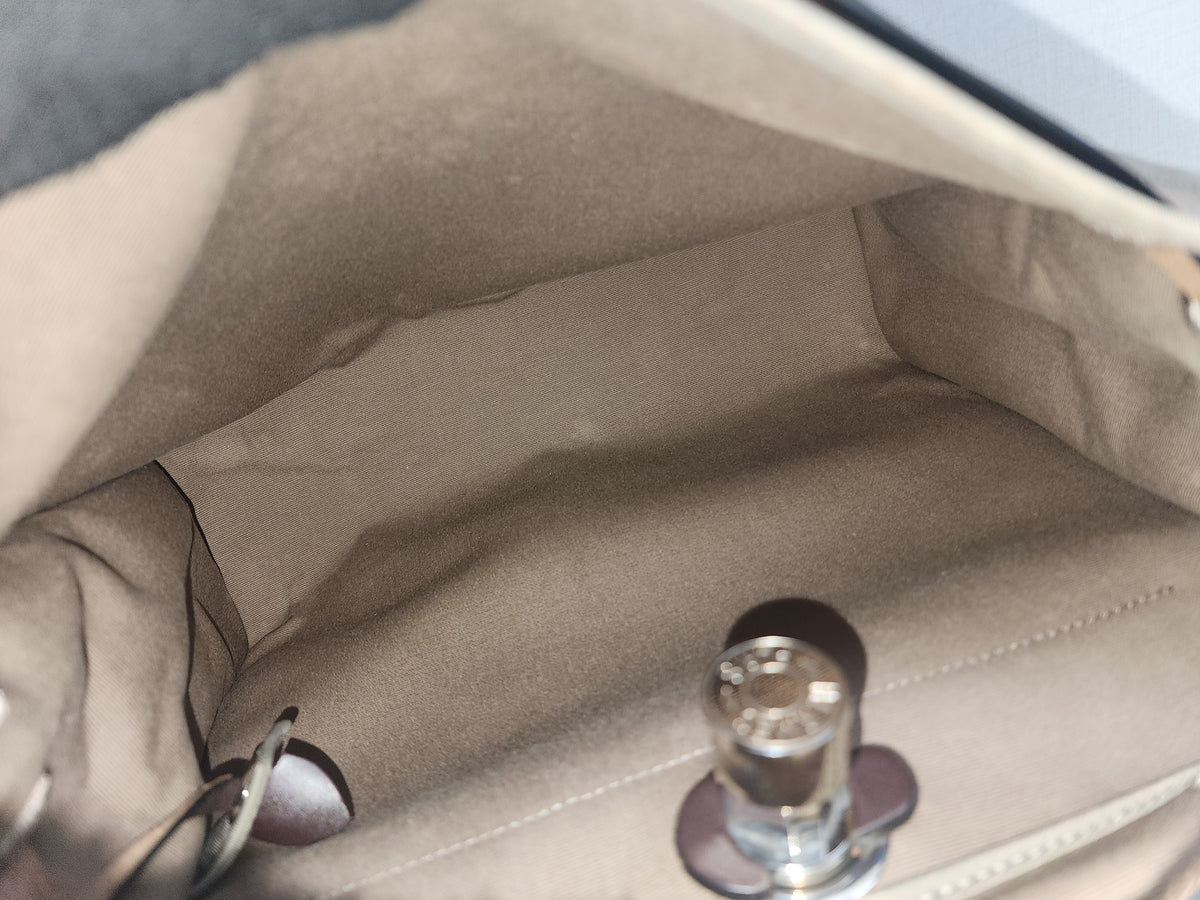 Hermes Etoupe / Ebene Herbag 31 (PHW)
