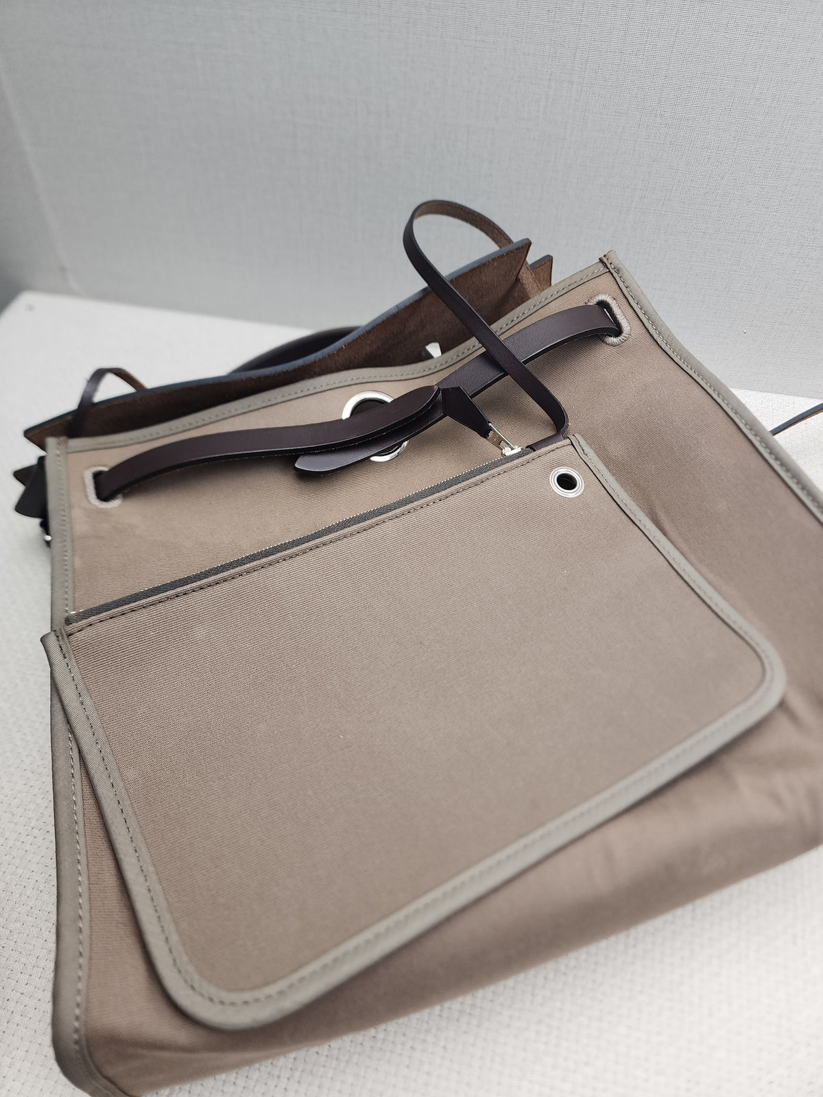 Hermes Etoupe / Ebene Herbag 31 (PHW)