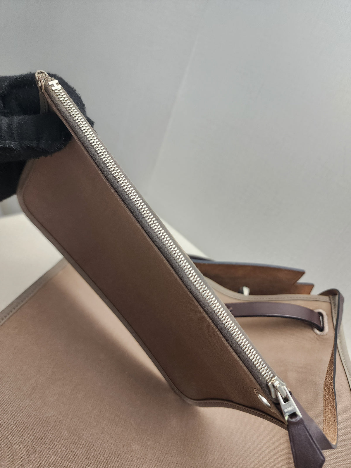 Hermes Etoupe / Ebene Herbag 31 (PHW)