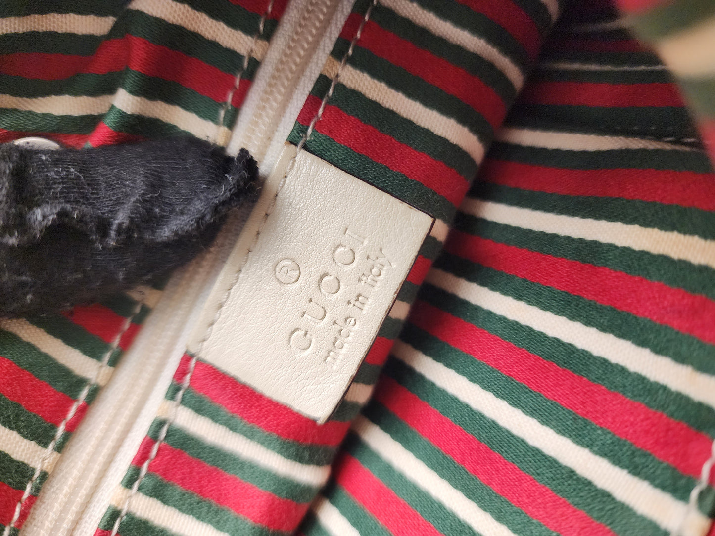 Gucci Beige Monogram Canvas New Brit Hobo