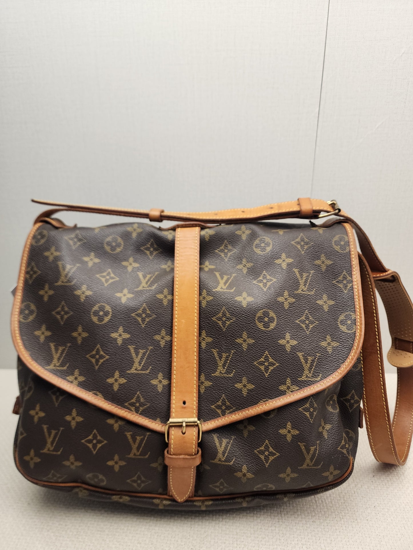 LV Monogram Saumur 35