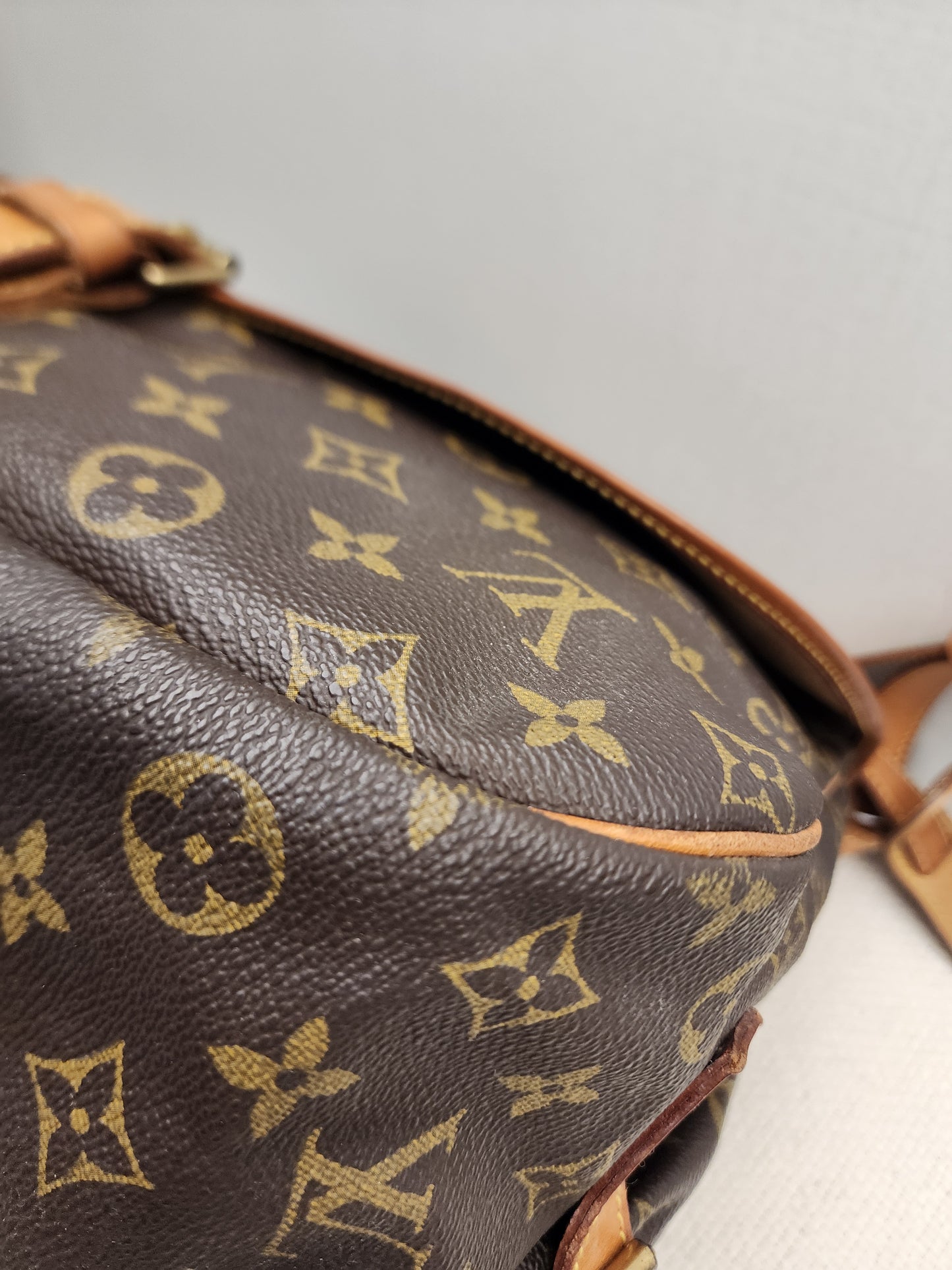 LV Monogram Saumur 35