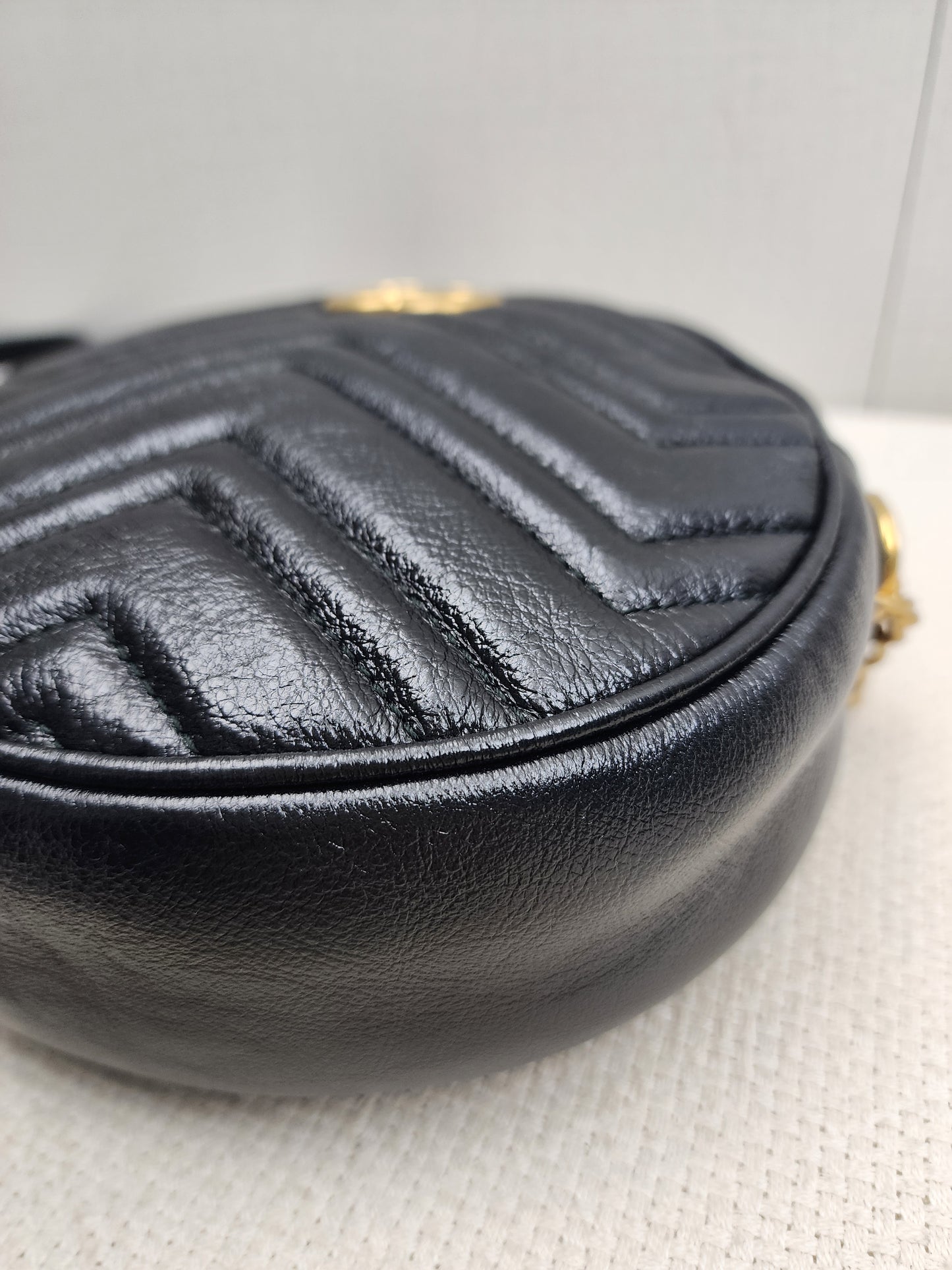 Gucci Black Marmont Round Chain Bag