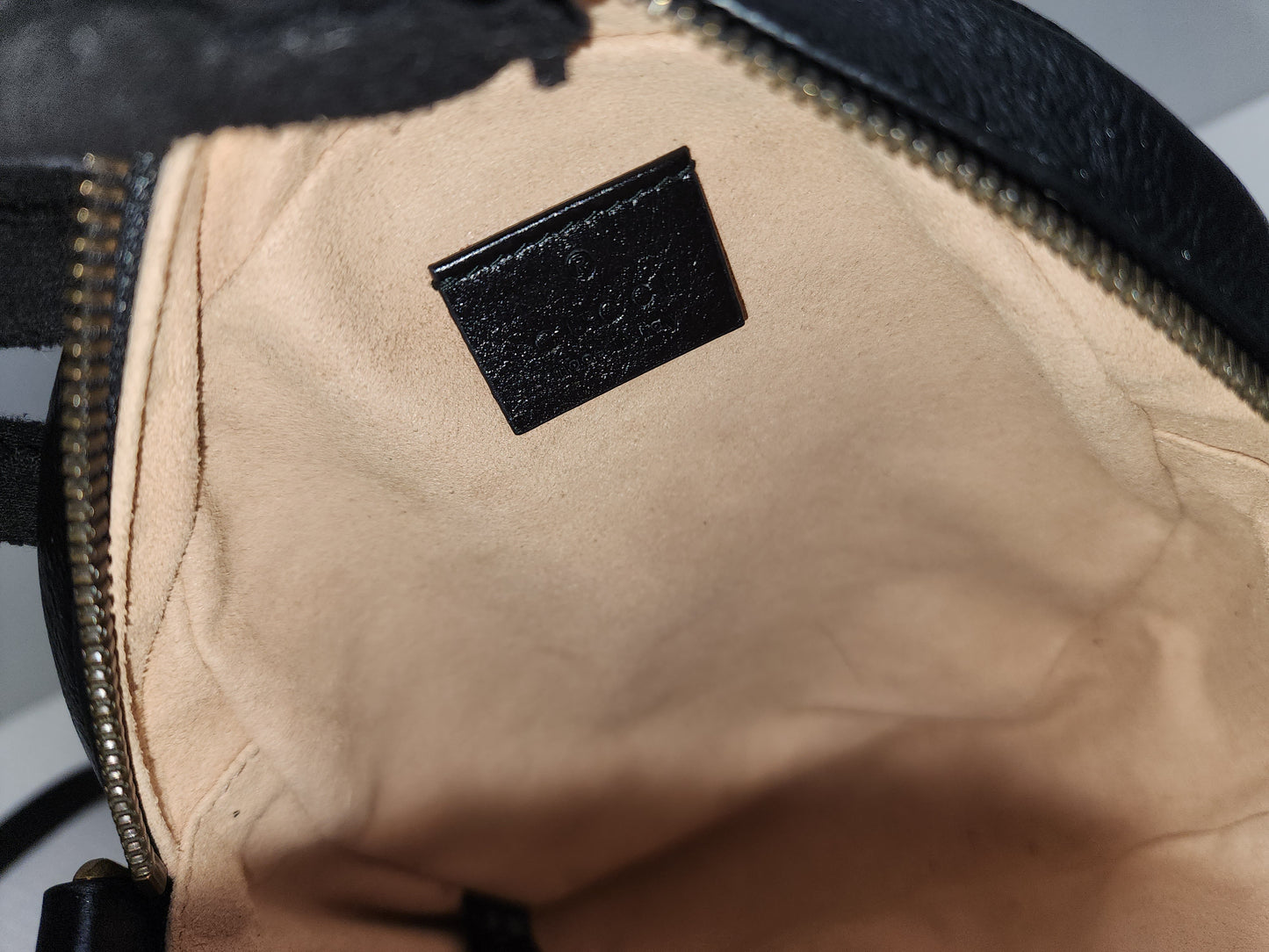 Gucci Black Marmont Round Chain Bag
