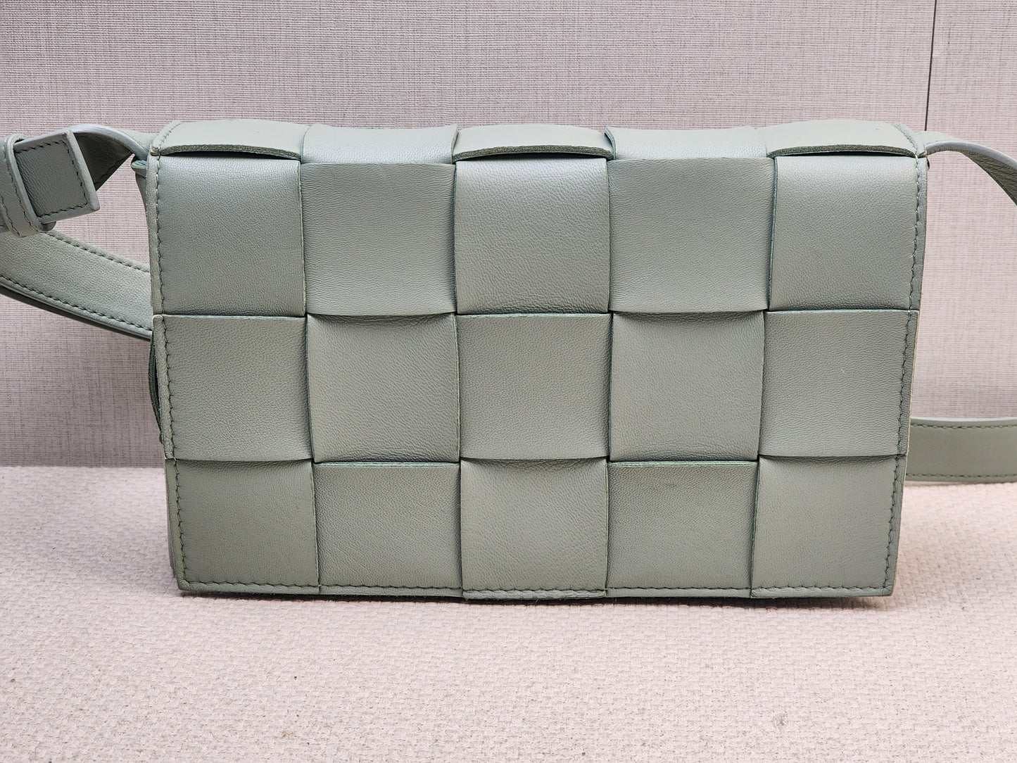 BV Sauge Cassette Crossbody Bag