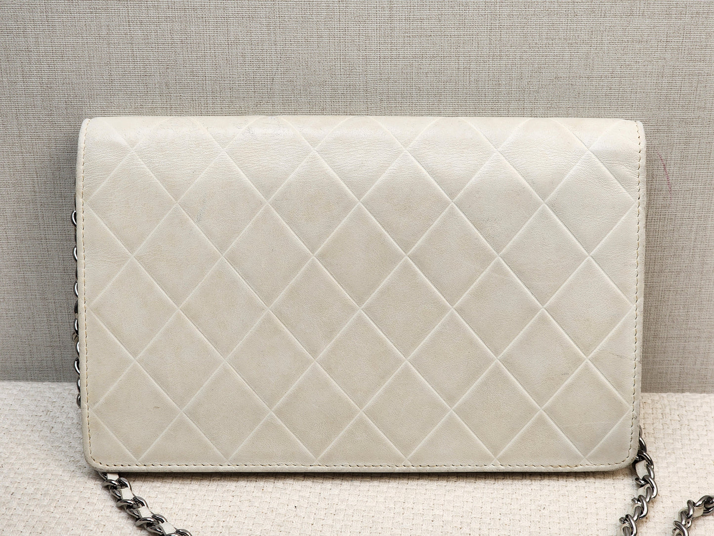 Chanel White Lambskin Vintage Quilted WOC