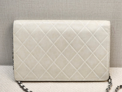 Chanel White Lambskin Vintage Quilted WOC