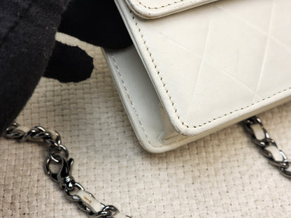 Chanel White Lambskin Vintage Quilted WOC