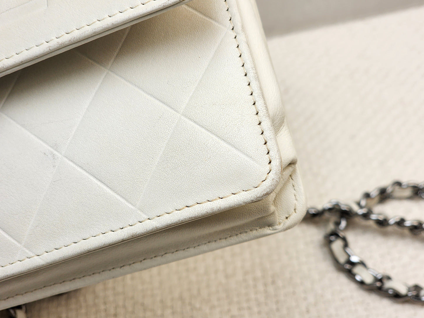 Chanel White Lambskin Vintage Quilted WOC