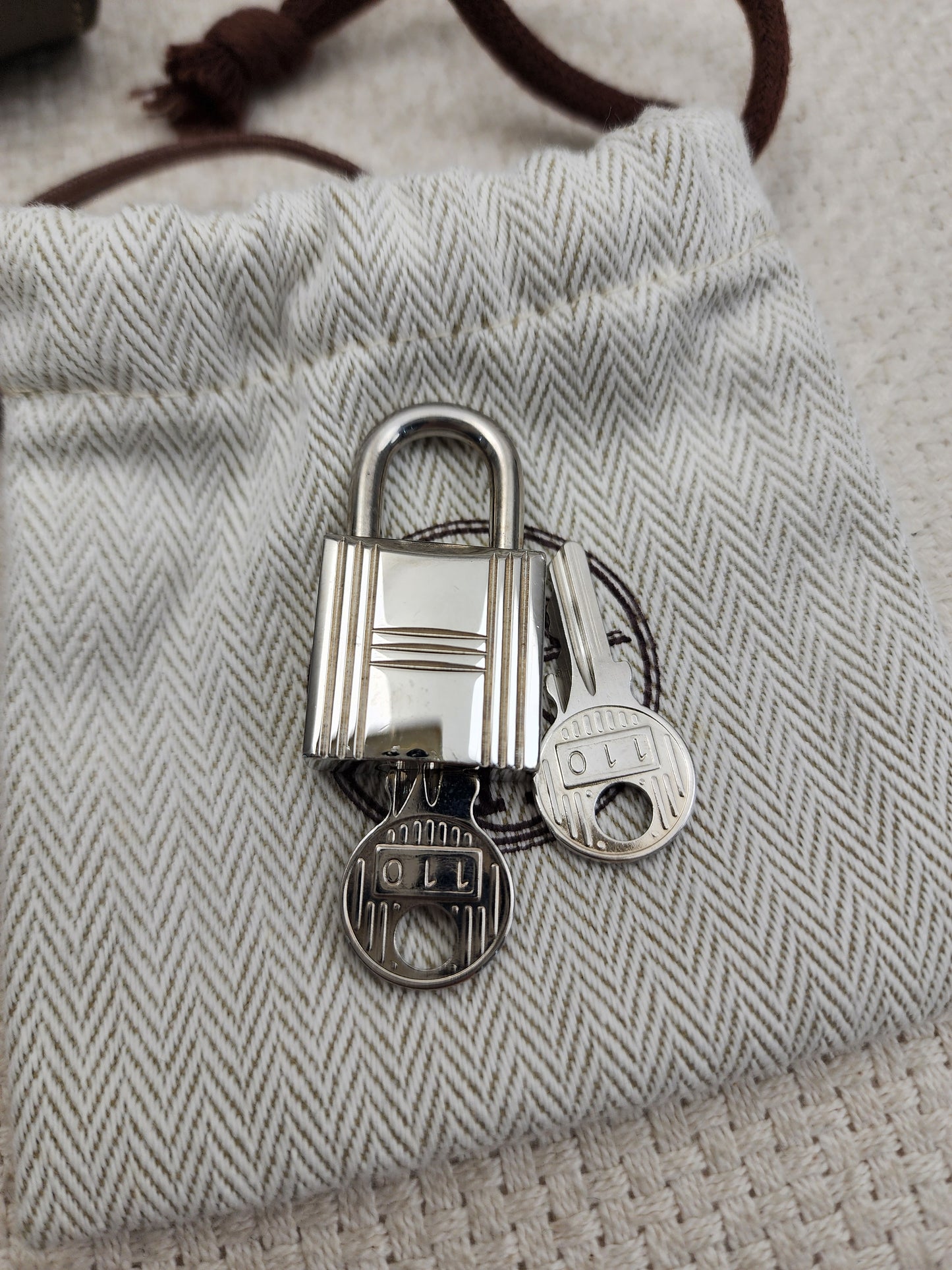Hermes Etoupe Picotin 18 (PHW)
