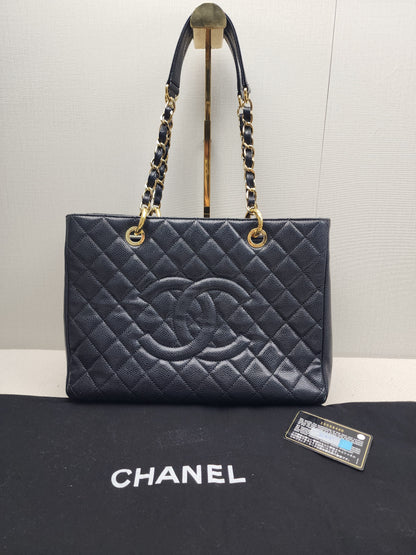 Chanel Black Caviar GST (GHW)