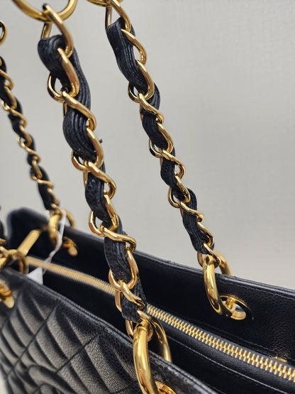 Chanel Black Caviar GST (GHW)