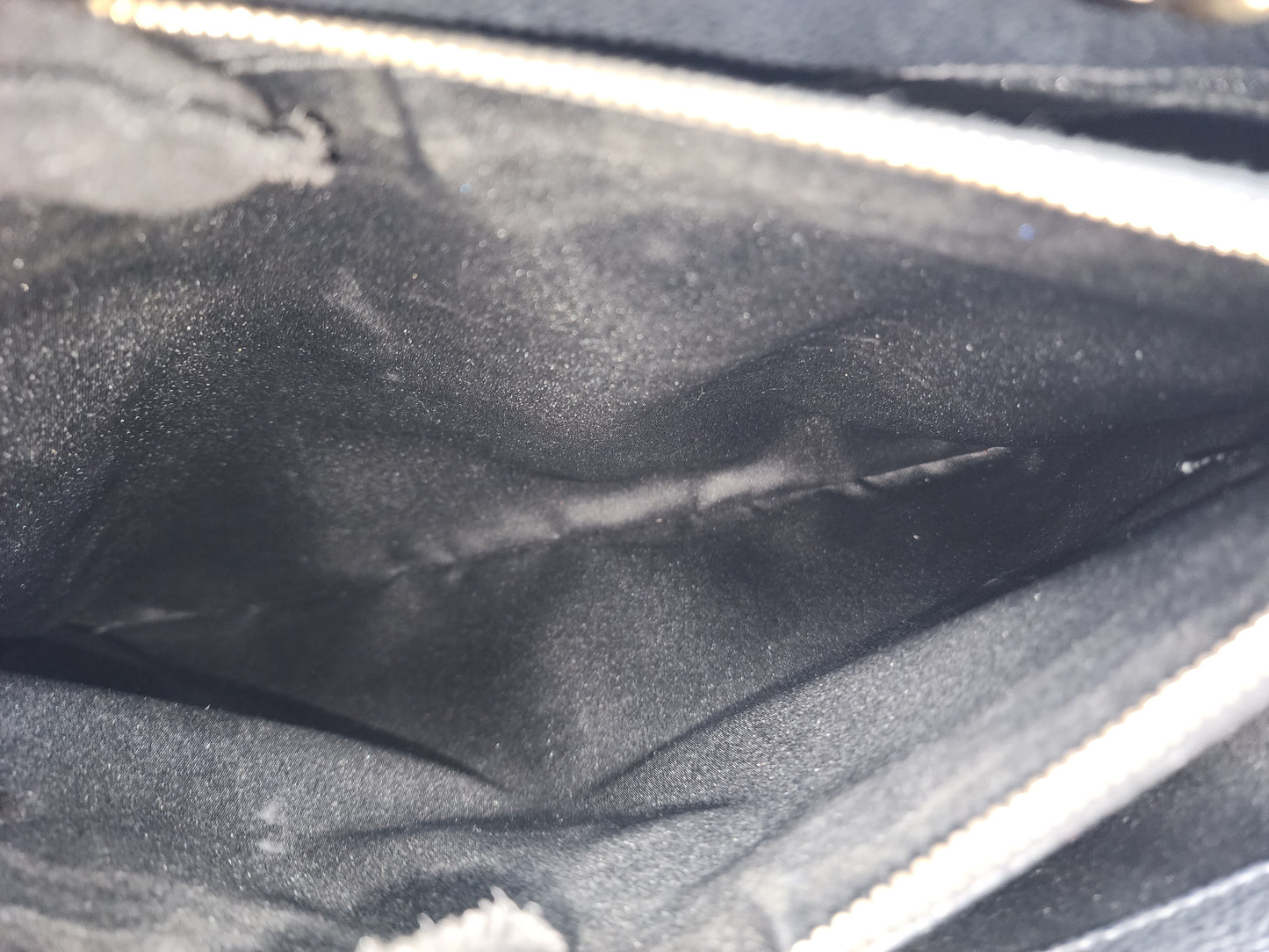 Chanel Black Caviar GST (GHW)