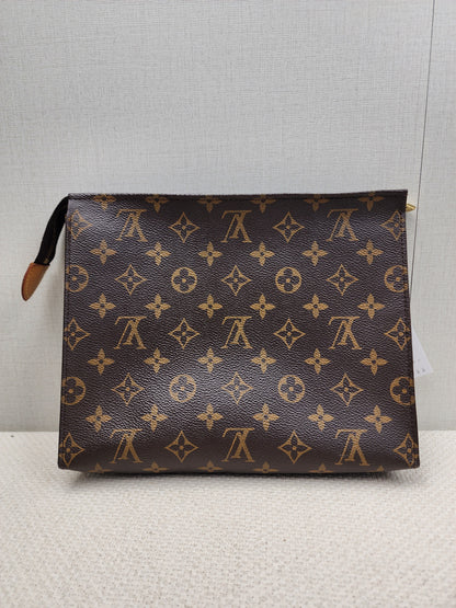 LV Monogram Poche Toilette GM