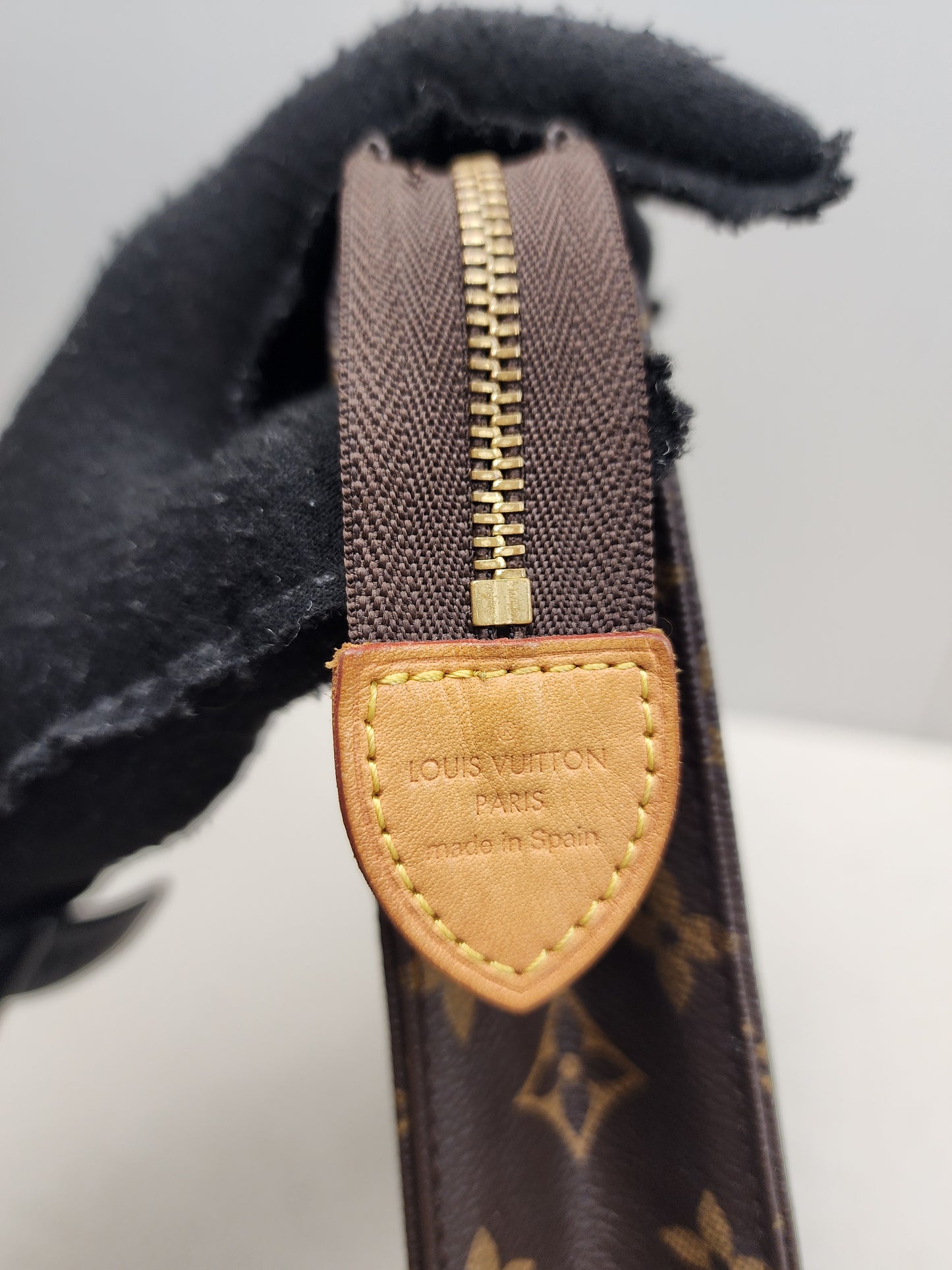 LV Monogram Poche Toilette GM