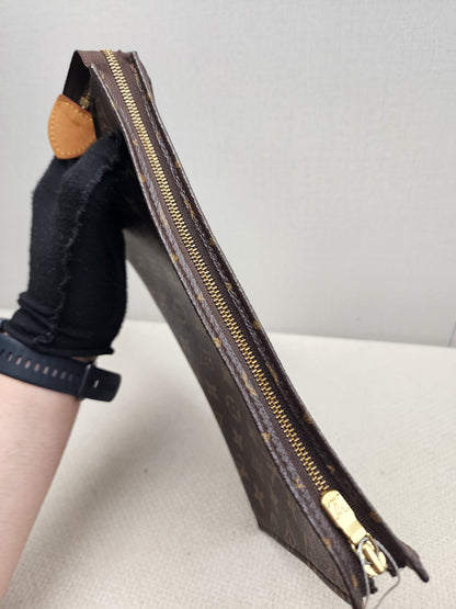 LV Monogram Poche Toilette GM