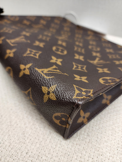 LV Monogram Poche Toilette GM