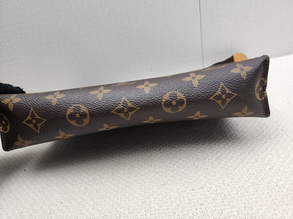 LV Monogram Poche Toilette GM