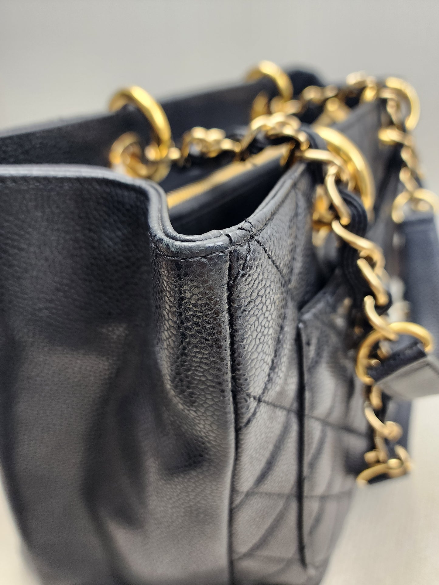Chanel Black Caviar GST (GHW)