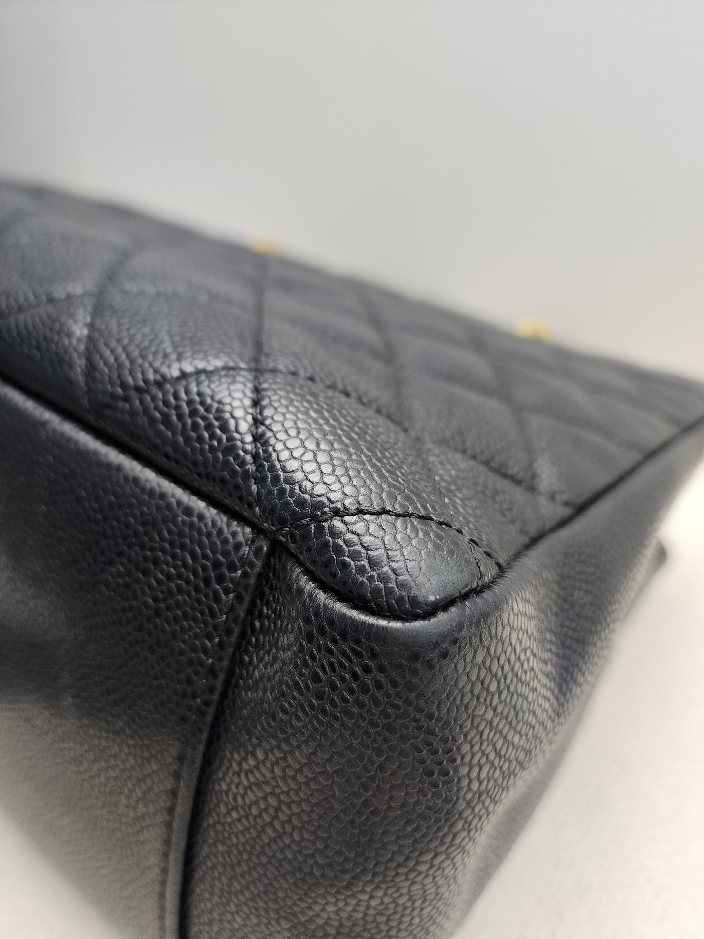 Chanel Black Caviar GST (GHW)