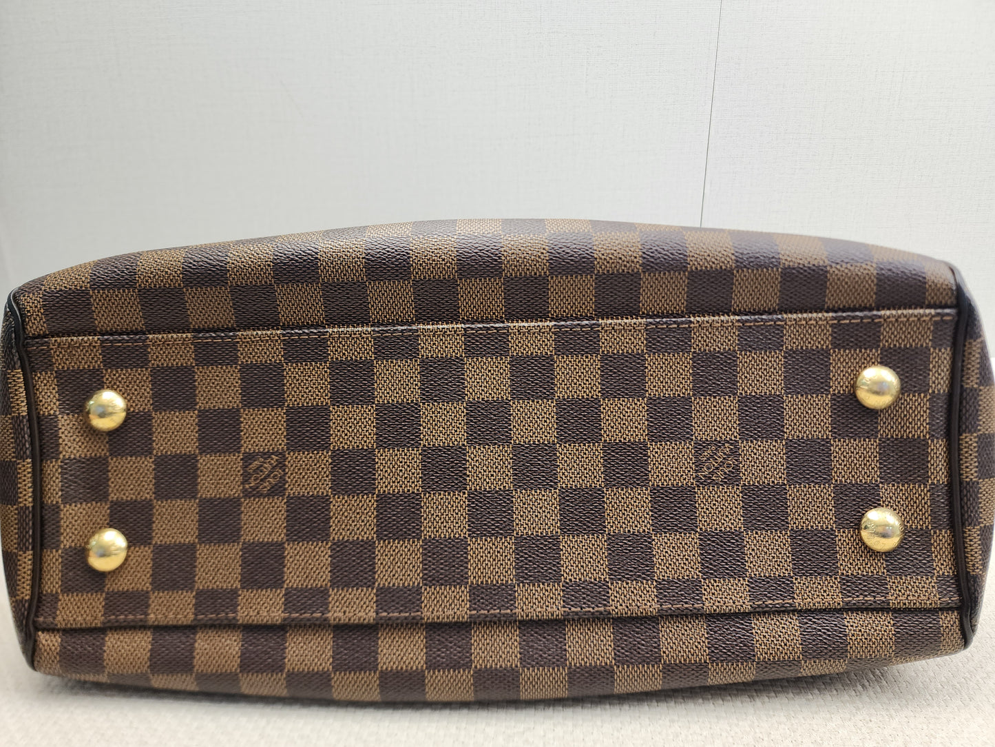 LV Damier Ebene Trevi PM