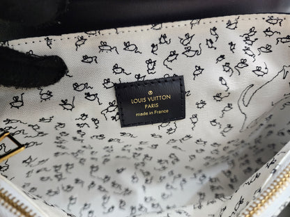 LV Epi Grace Coddington Catgram Shoulder Bag