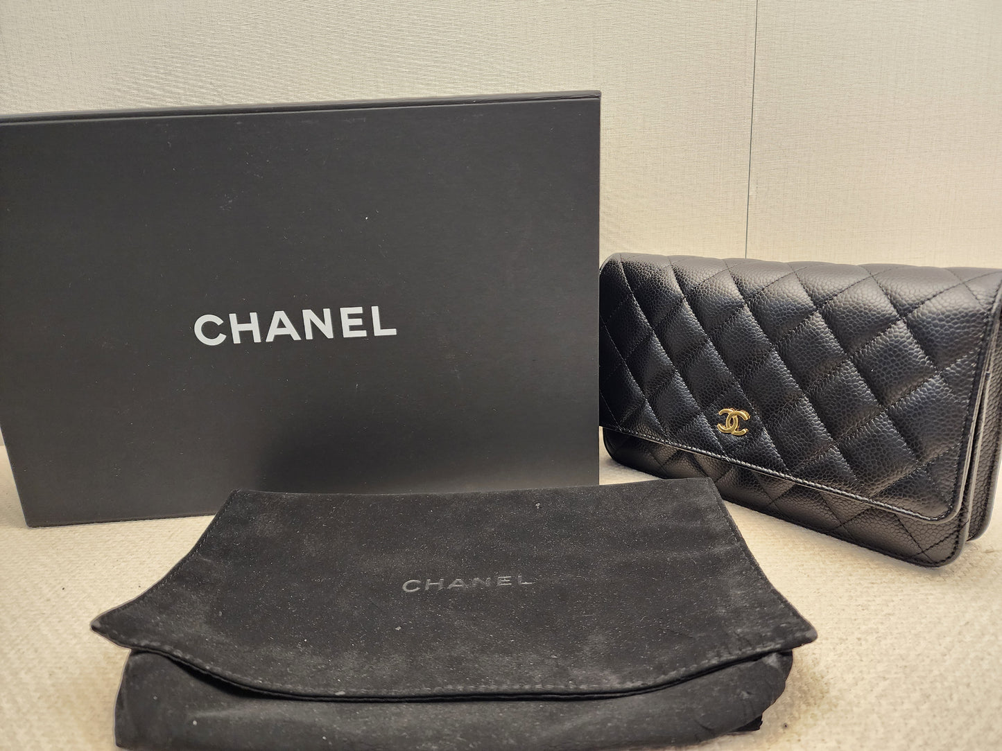 Chanel Black Caviar WOC (GHW)