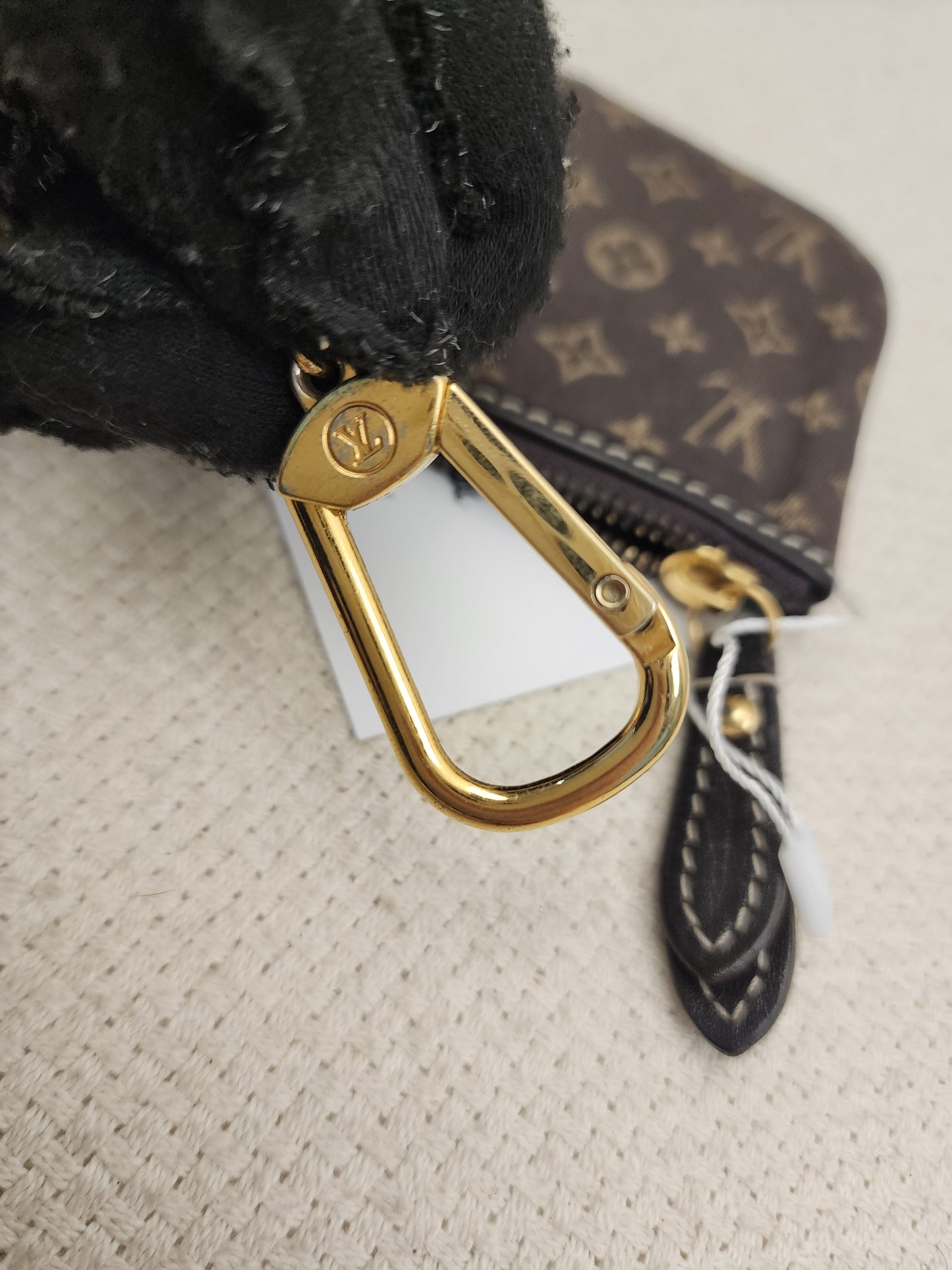 LV Minilin Canvas Key Pouch