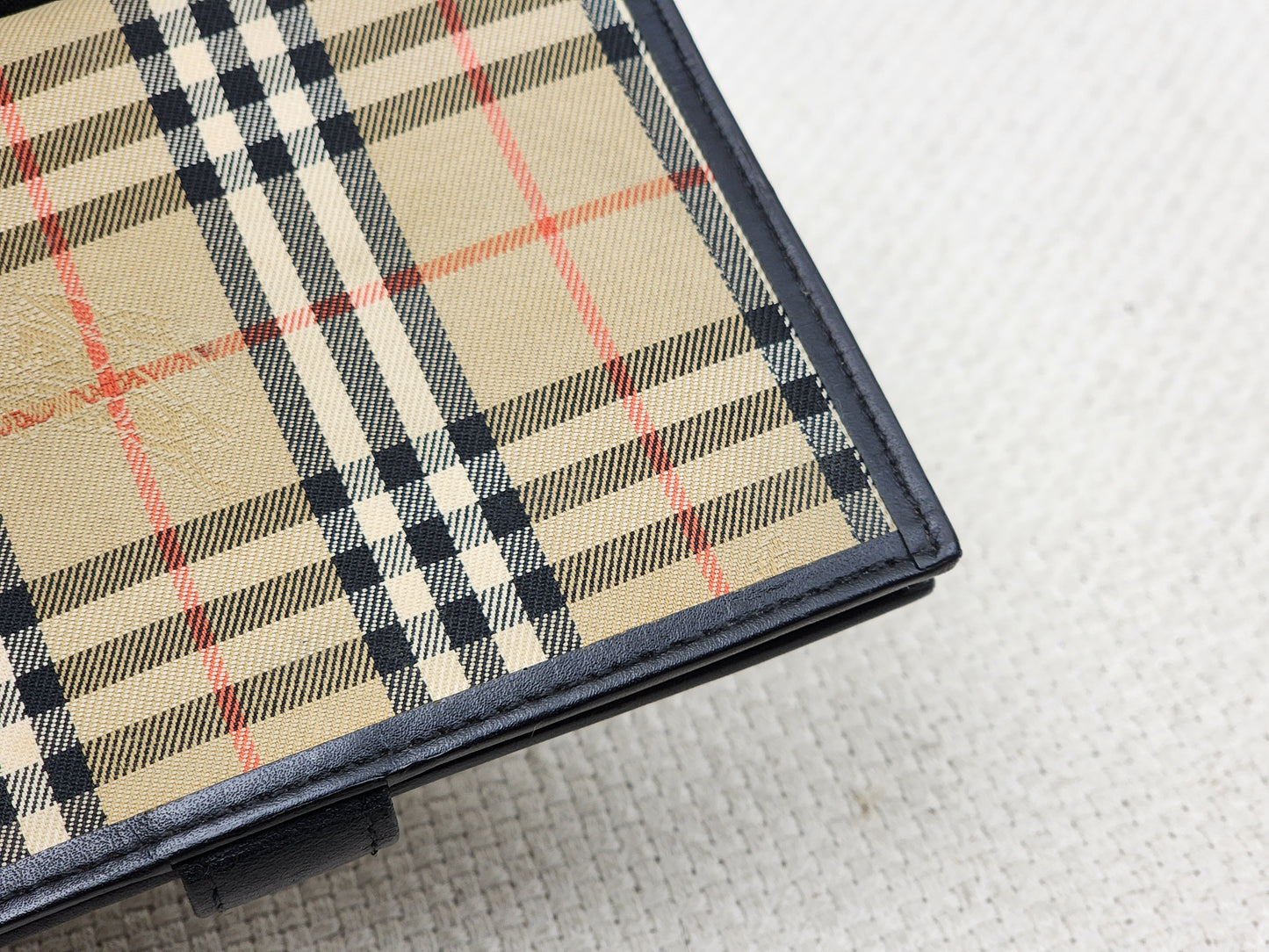Burberry Nova Check 6-ring Agenda Planner
