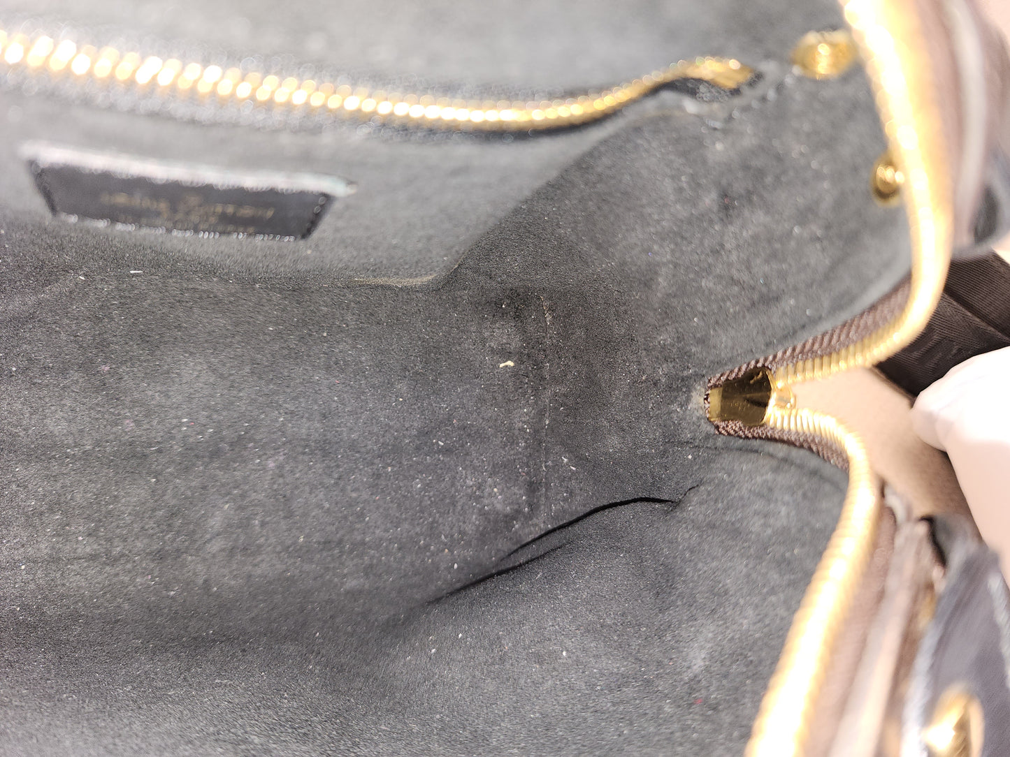 LV Monogram Petit Malle Souple