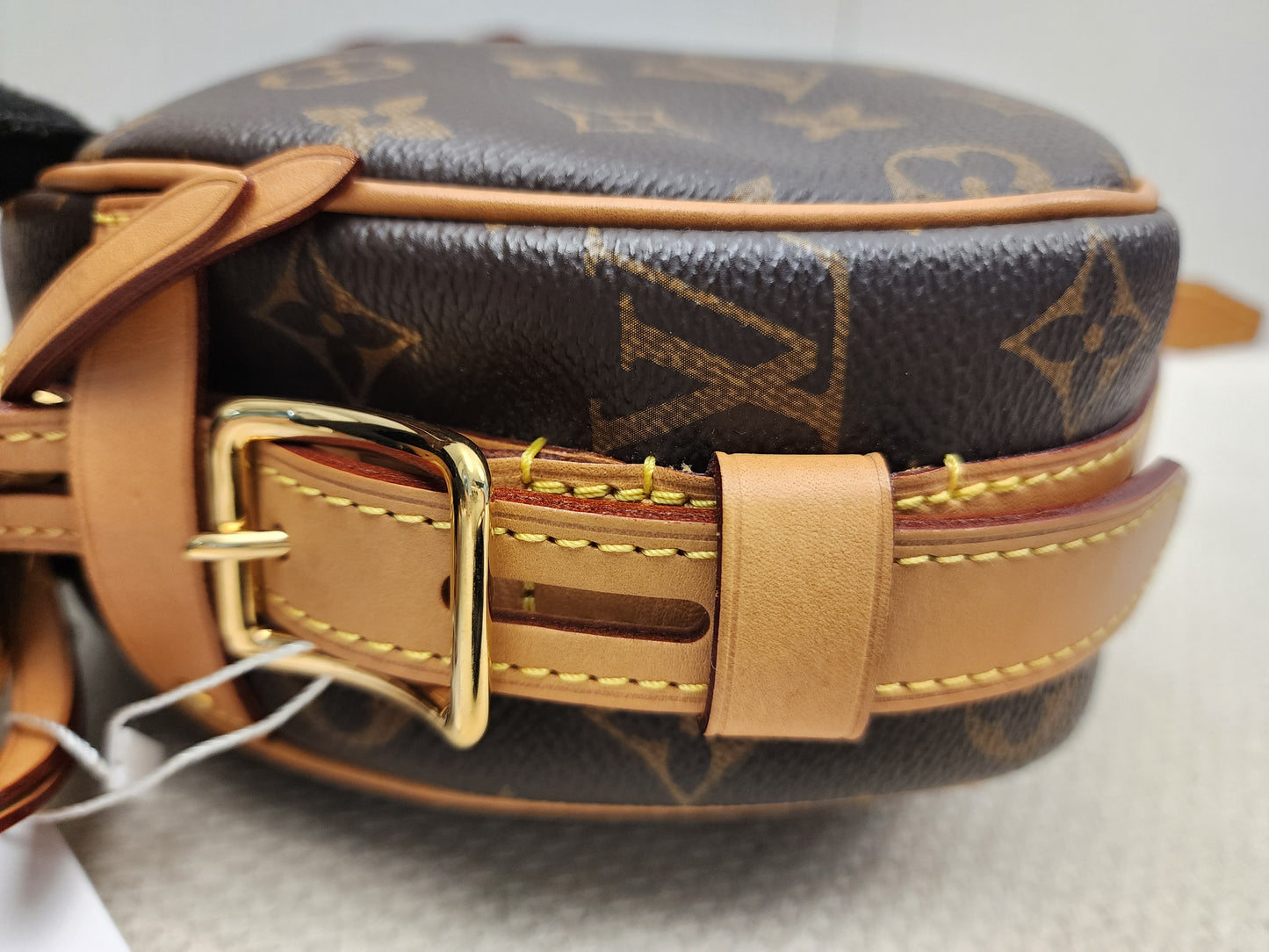 LV Monogram Boite Chapeau Souple MM