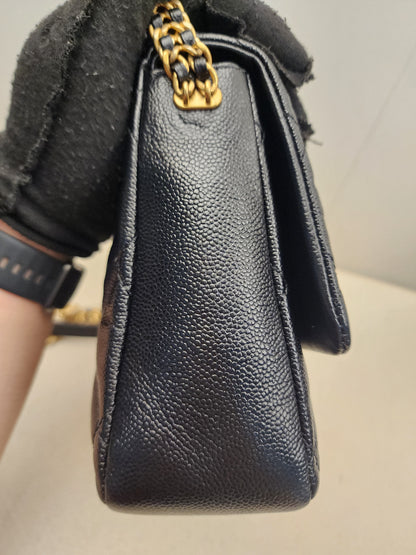 Chanel Black Shiny Caviar Quilted Melody Flap (GHW)