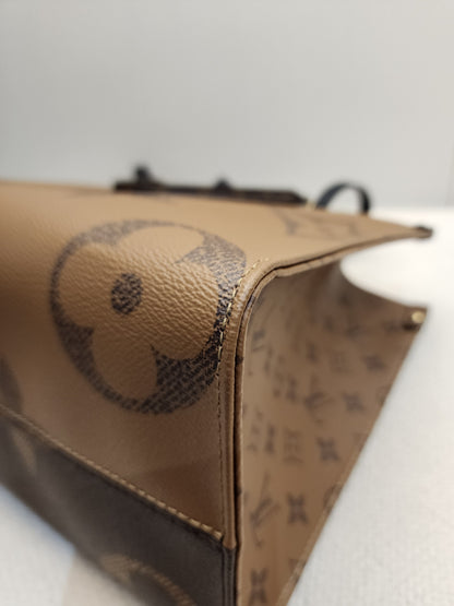 LV Reverse Monogram On The Go MM