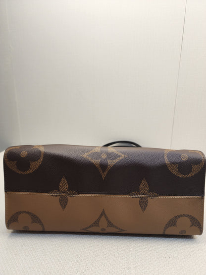 LV Reverse Monogram On The Go MM