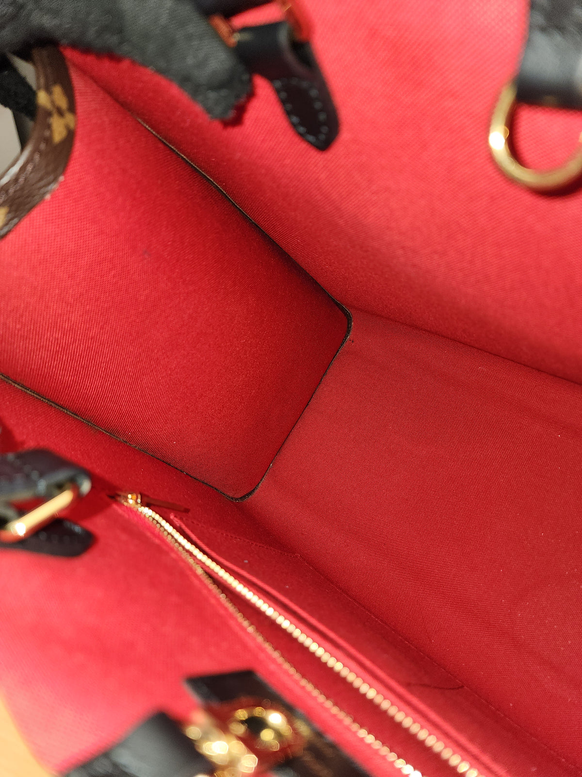 LV Reverse Monogram On The Go MM