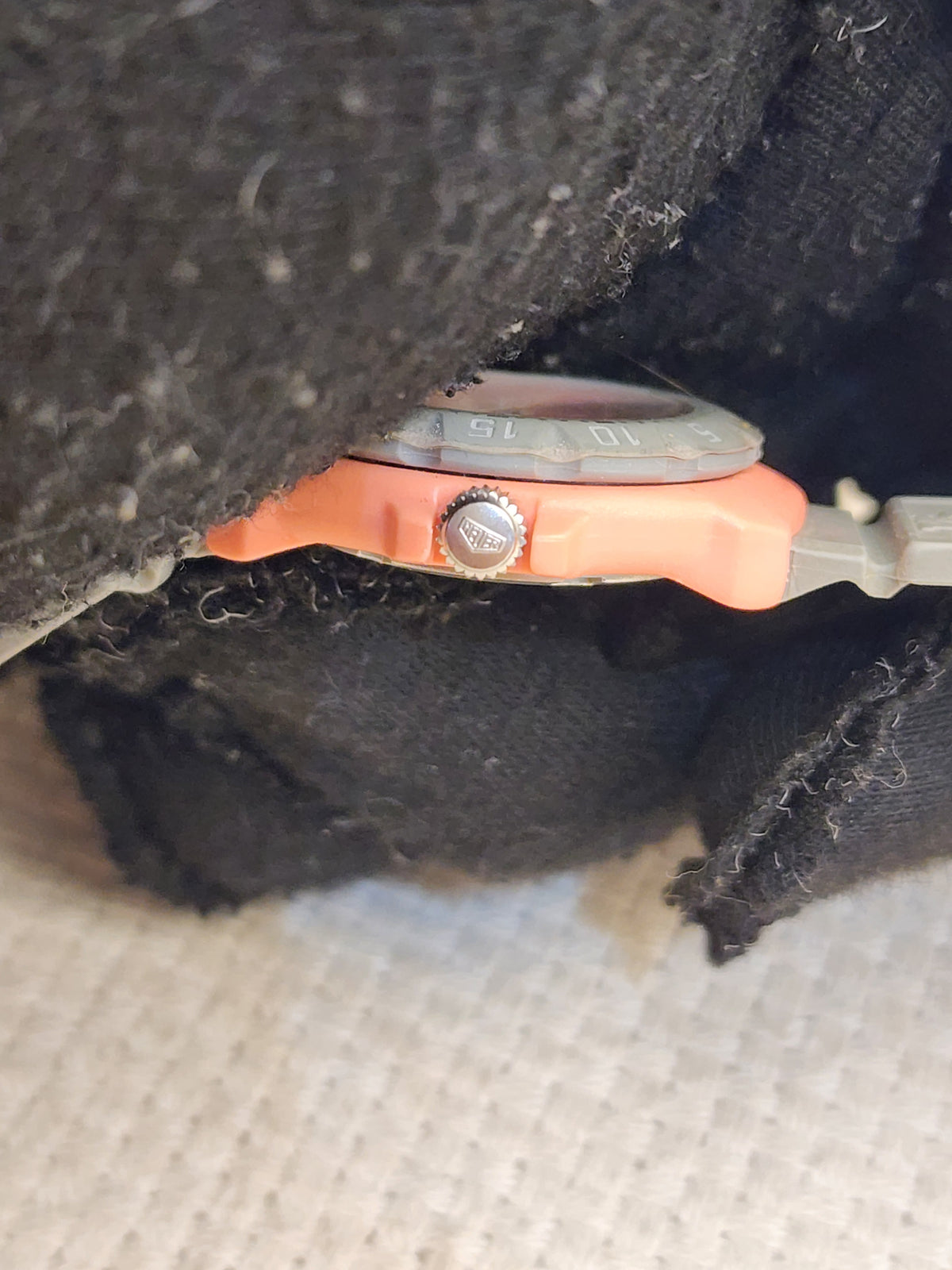 Tag Heuer Pink / Grey Formula 1 Quartz 28mm Watch