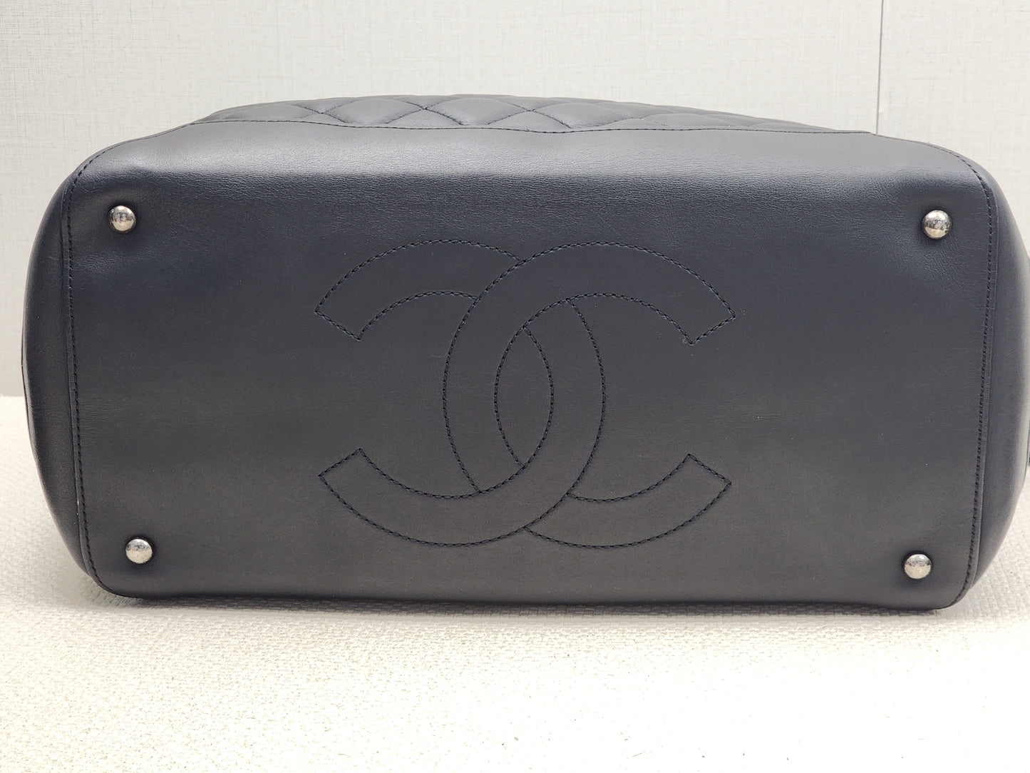 Chanel Black Calfskin Easy Large Shopping Tote (RHW)