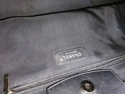 Chanel Black Calfskin Easy Large Shopping Tote (RHW)