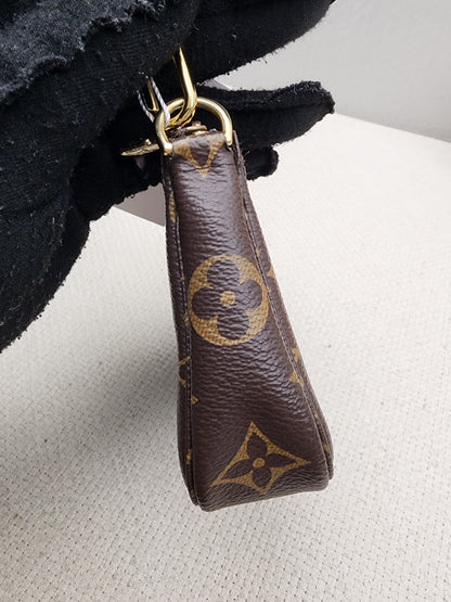 LV Monogram Mini Pochette
