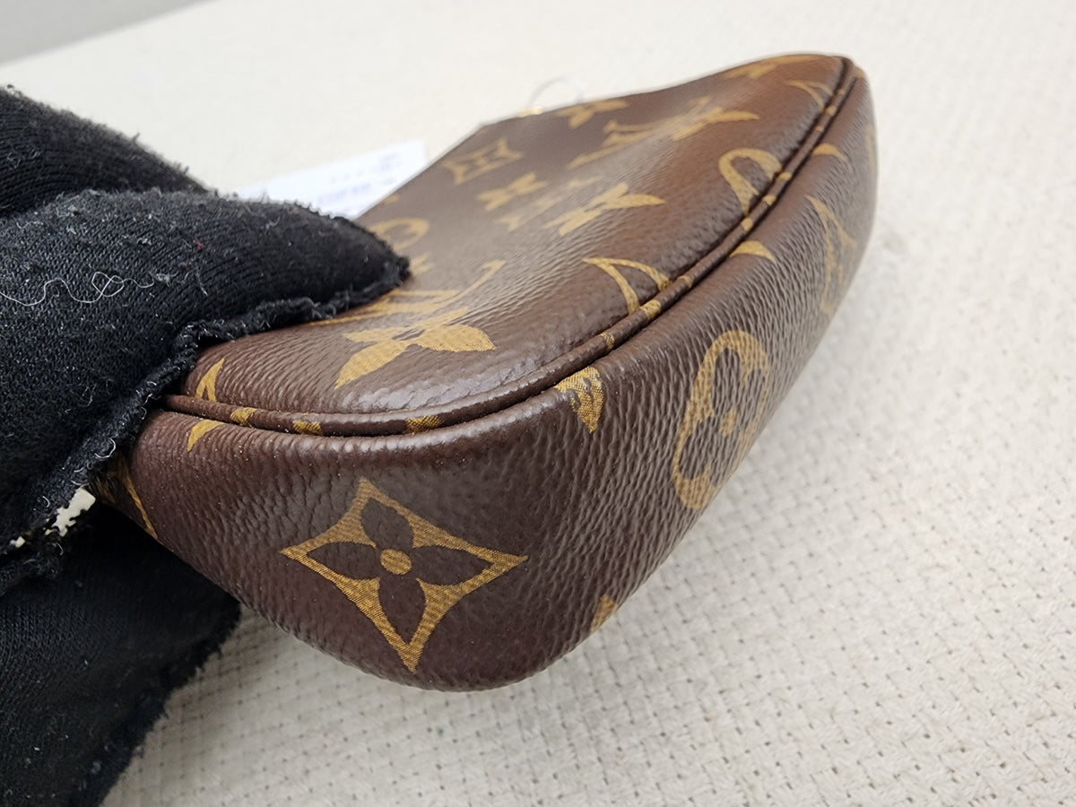 LV Monogram Mini Pochette
