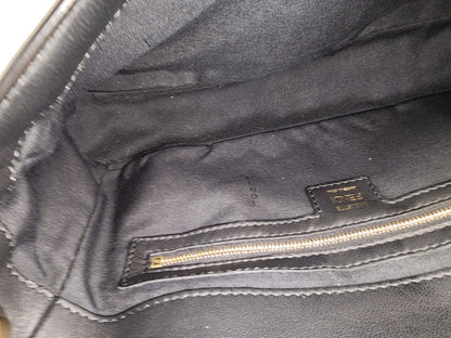 Fendi Black Calfskin Baguette (GHW)