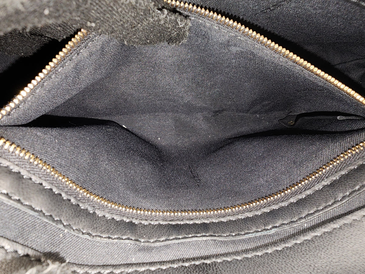 Fendi Black Calfskin Baguette (GHW)