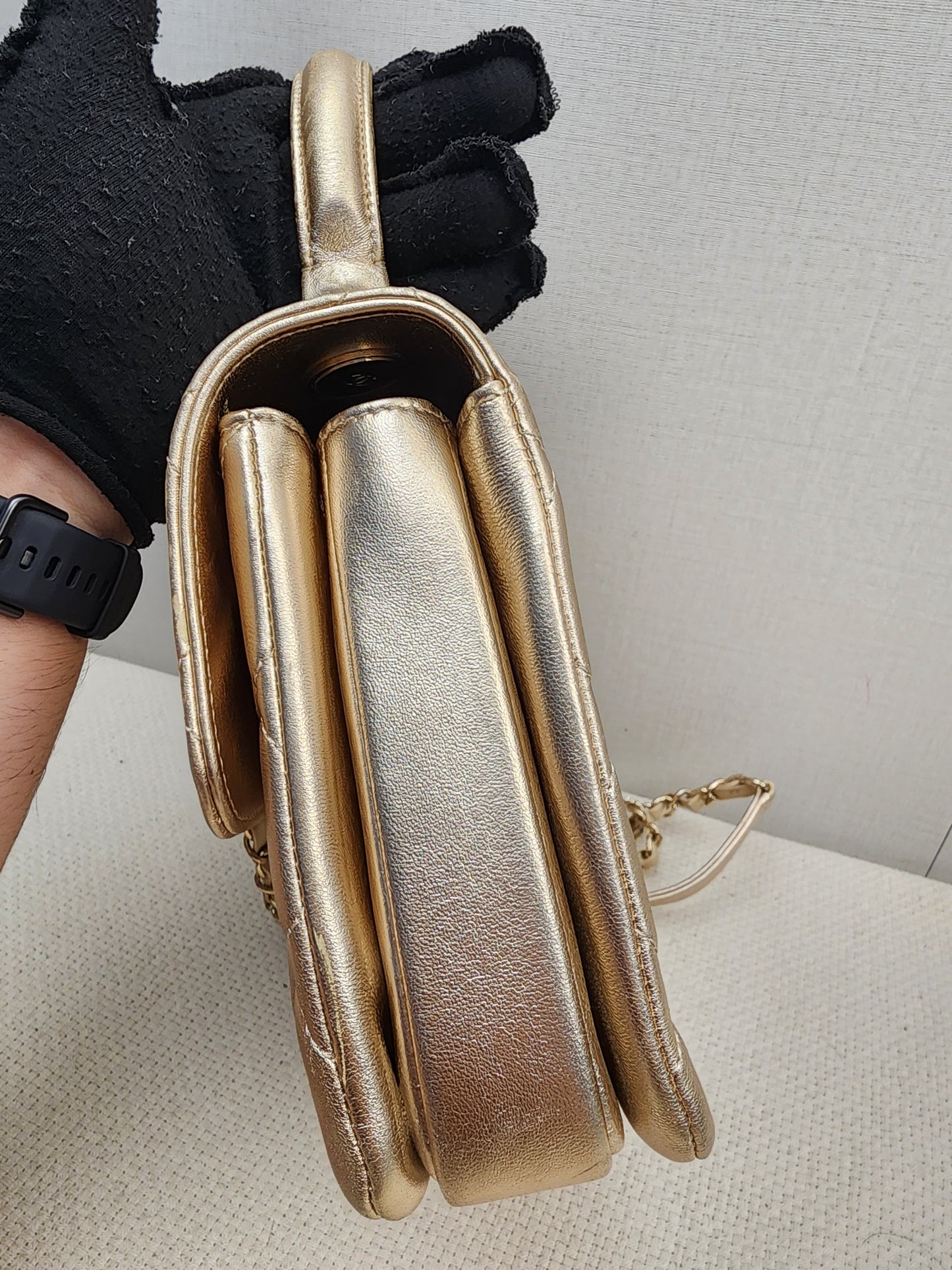 Chanel Metallic Gold Lambskin Medium Trendy CC (GHW)