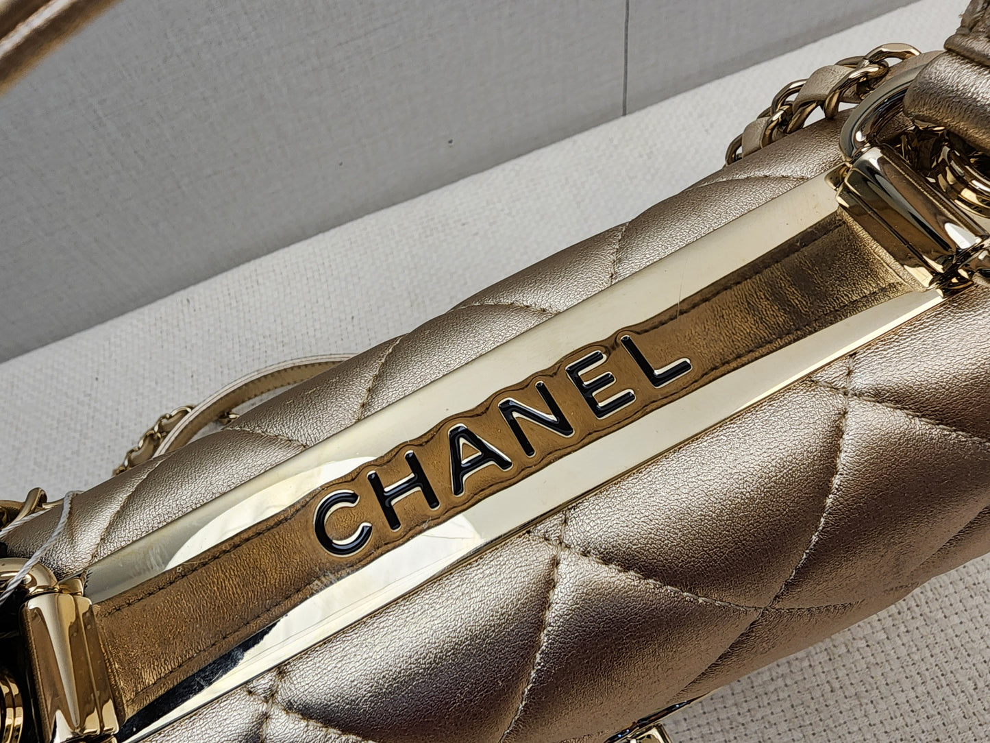 Chanel Metallic Gold Lambskin Medium Trendy CC (GHW)