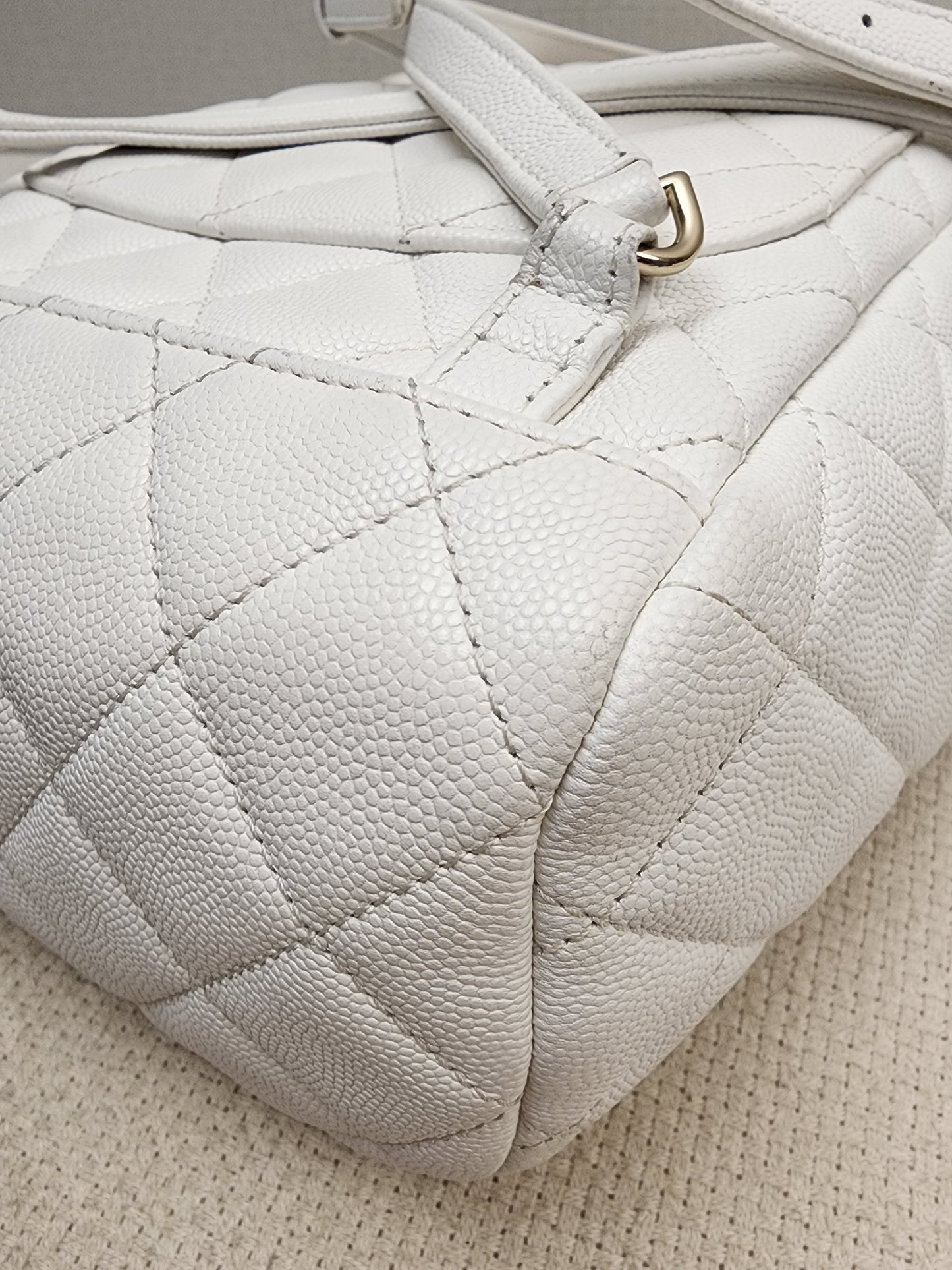 Chanel White Caviar Urban Spirit Backpack (LGHW)