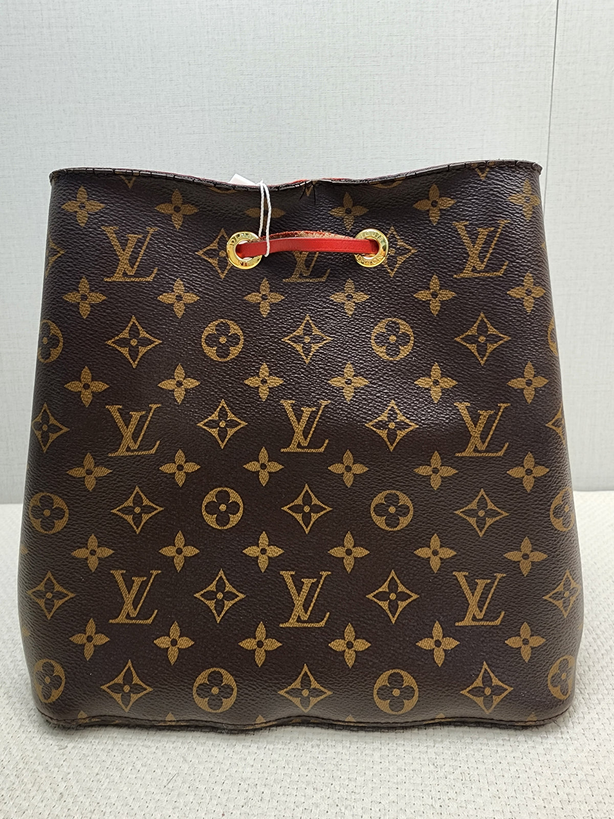 LV Monogram Coquelicot Neo Noe MM