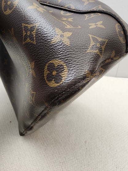 LV Monogram Coquelicot Neo Noe MM