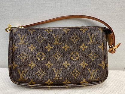 LV Monogram Pochette
