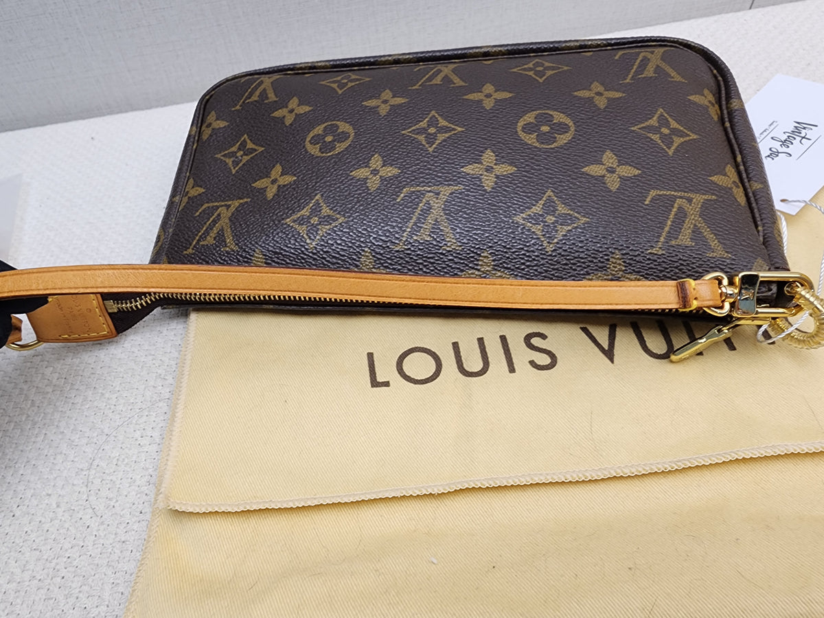 LV Monogram Pochette