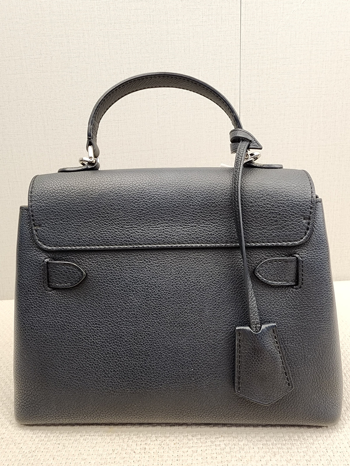 LV Black Calfskin Lockme Ever BB (SHW)